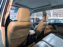 ميتسوبيشي باجيرو